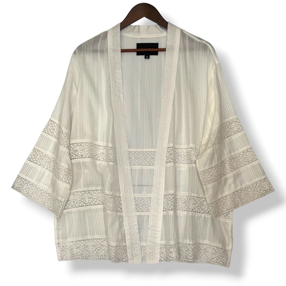 Who What Wear M/L Lace Trim Kimono Cardigan White Boho Open Front Beach Cover Up
